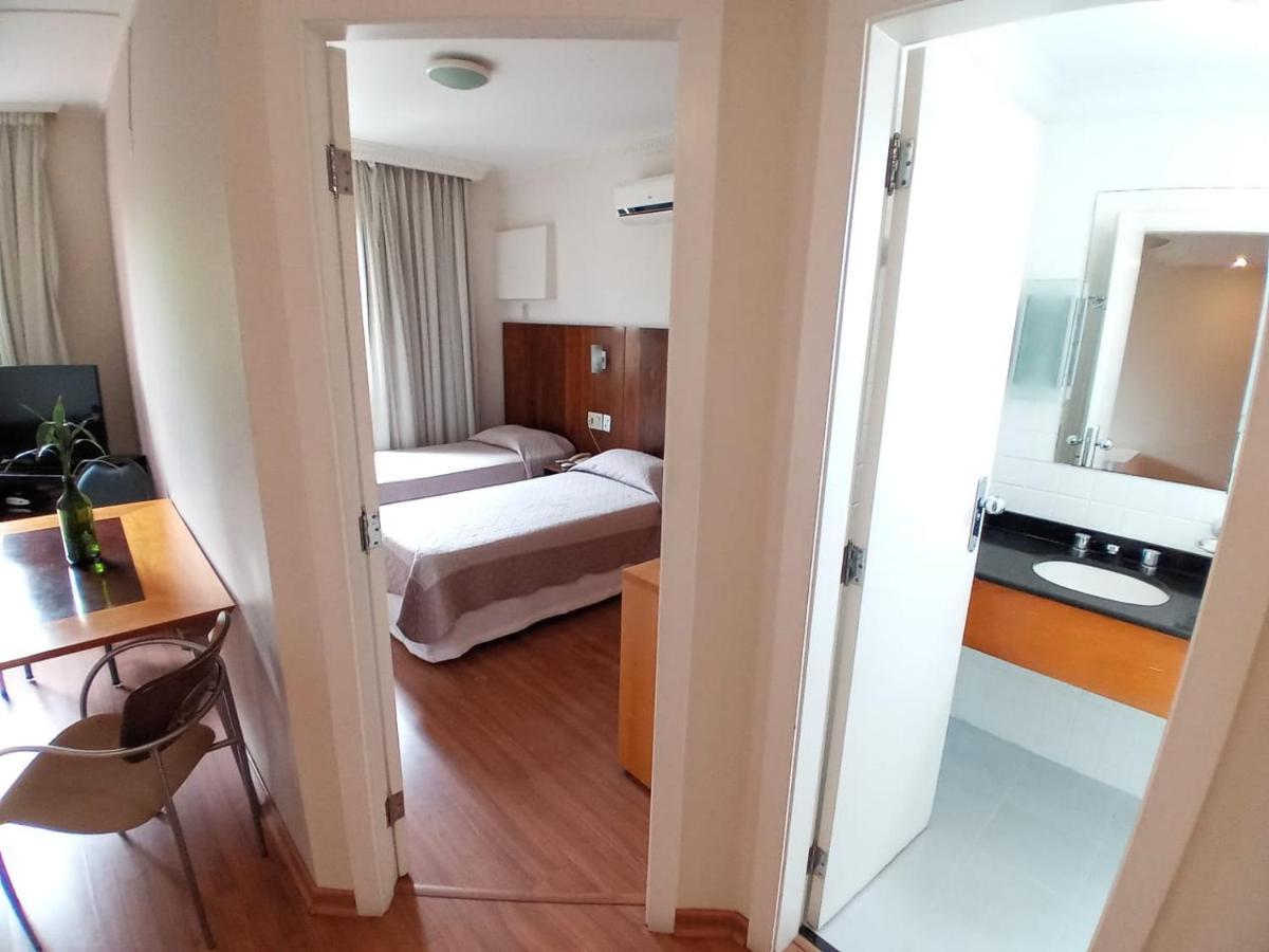 Guara Inn Flat Service กวาราชินเกตา ภายนอก รูปภาพ